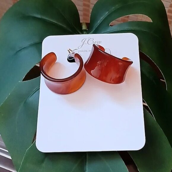 J. Crew Chunky Concave Hoop Earrings Warm Sepia Tortoise NWT Italian - Picture 2 of 9